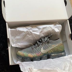 NEW Multicolor Women’s Nike Air Vapormax